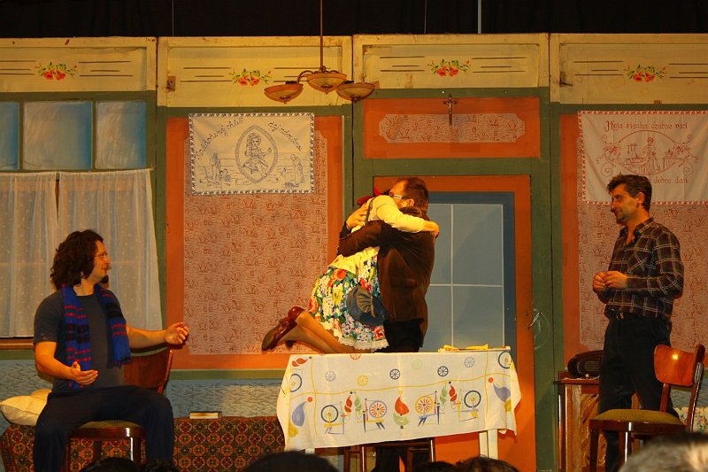 Trampoty z laskou (137).JPG